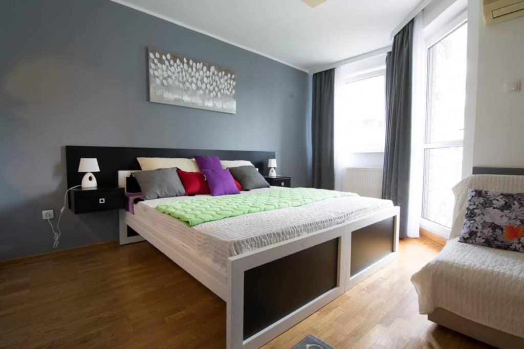 Appartamento Maxim Belgrado Esterno foto